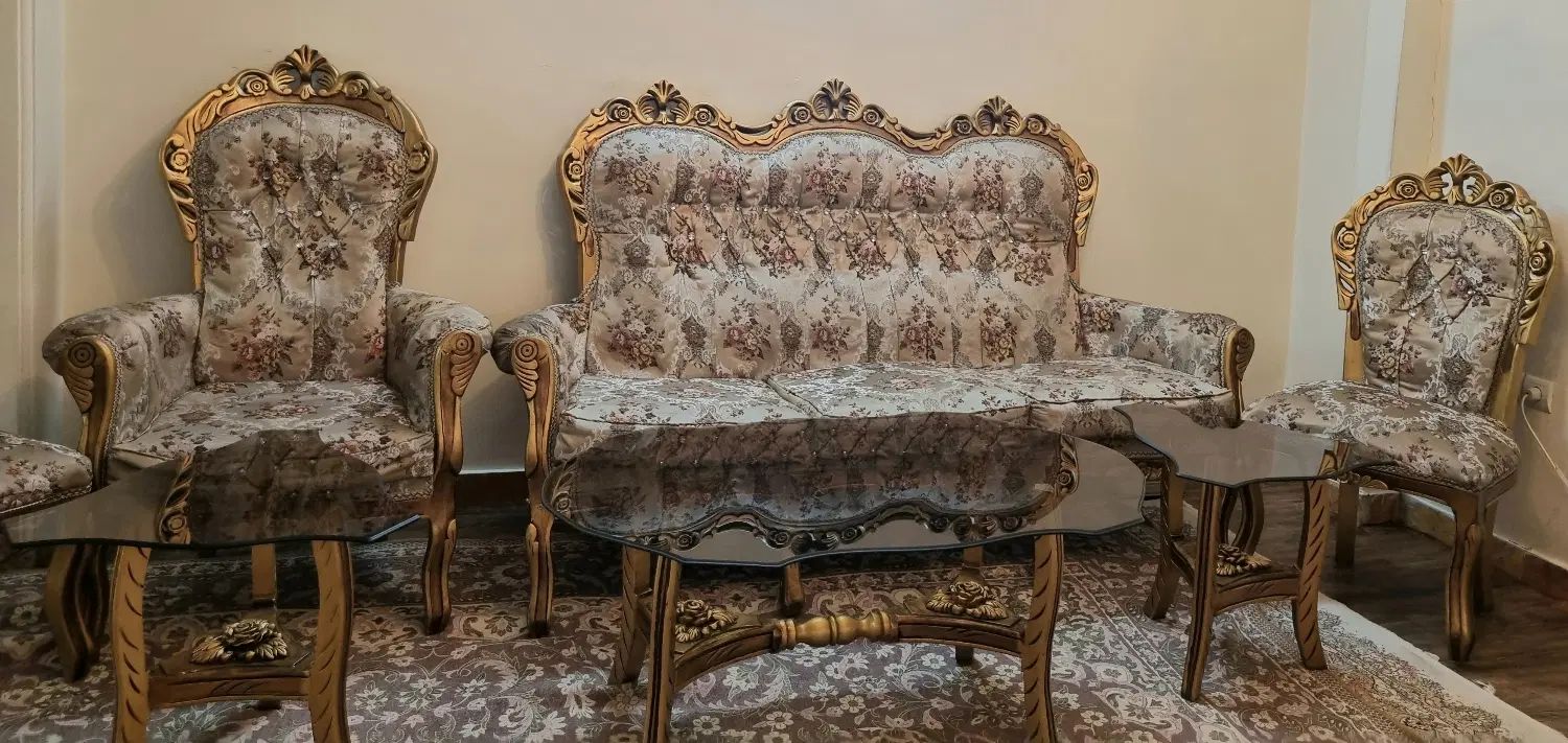 مبلمان ۹ نفره به همراه میز|مبلمان خانگی و میز عسلی|تهران, مولوی|دیوار