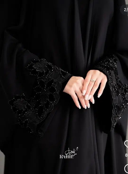 حراج چادر مشکی ساده و گلدار به مناسبت فصل مدارس|لباس|کاشان, میدان کهنه|دیوار