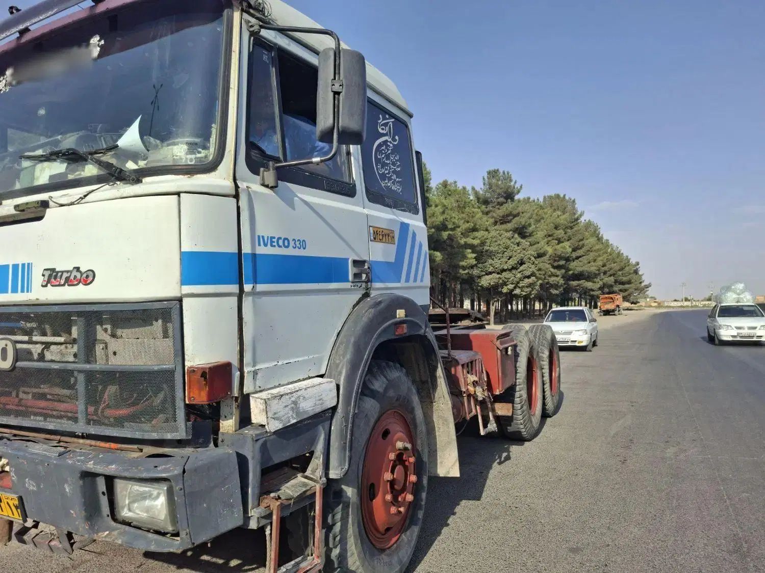 کشنده اویکو ۳۳۰|خودرو سنگین|اصفهان, گورت|دیوار