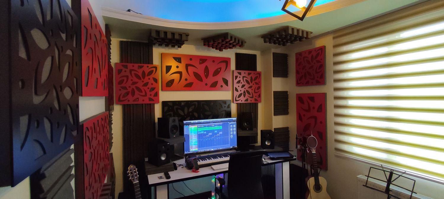 استودیو،آهنگسازی،تنظیم،میکس و مسترینگ،ووکال|خدمات پذیرایی، مراسم|ری, دیلمان|دیوار