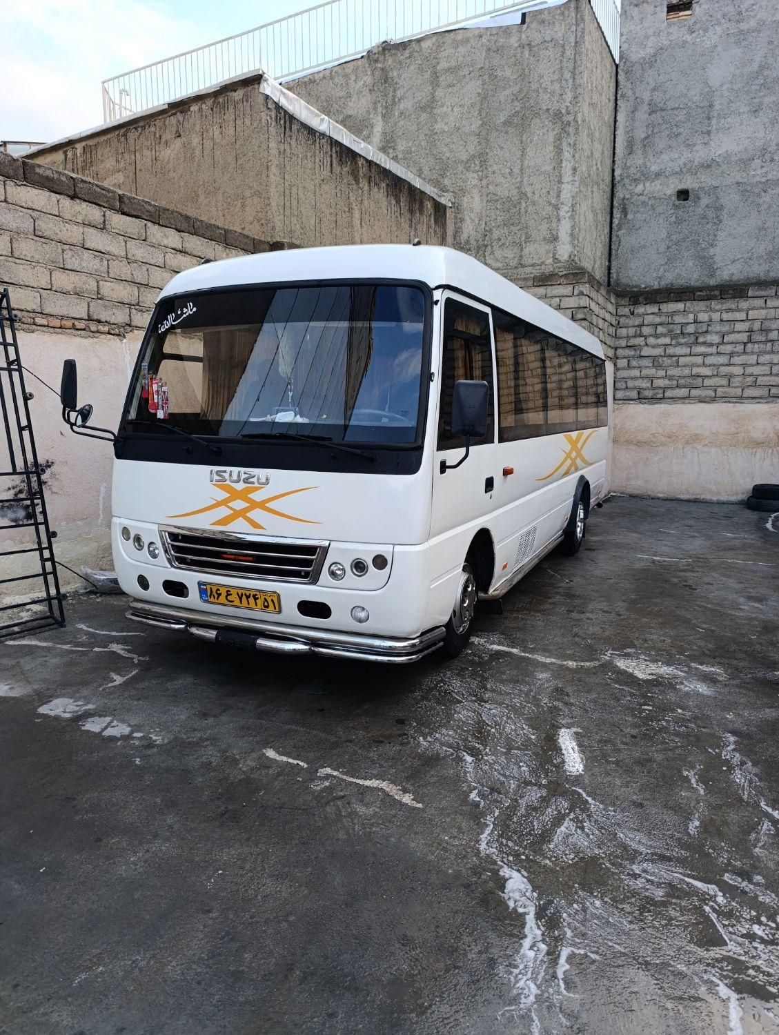 مینی بوس ایسوزو..ون دربستی|خدمات حمل و نقل|سنندج, |دیوار