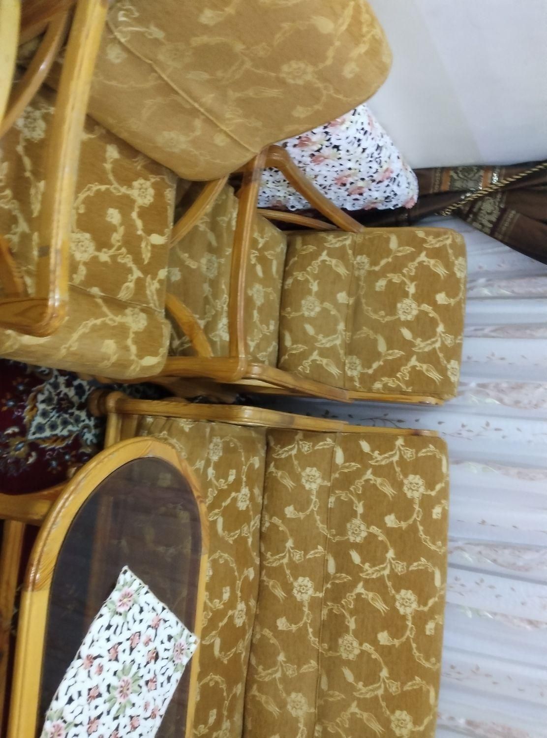 مبلمان راحتی|مبلمان خانگی و میز عسلی|تربت‌حیدریه, ابوذر|دیوار