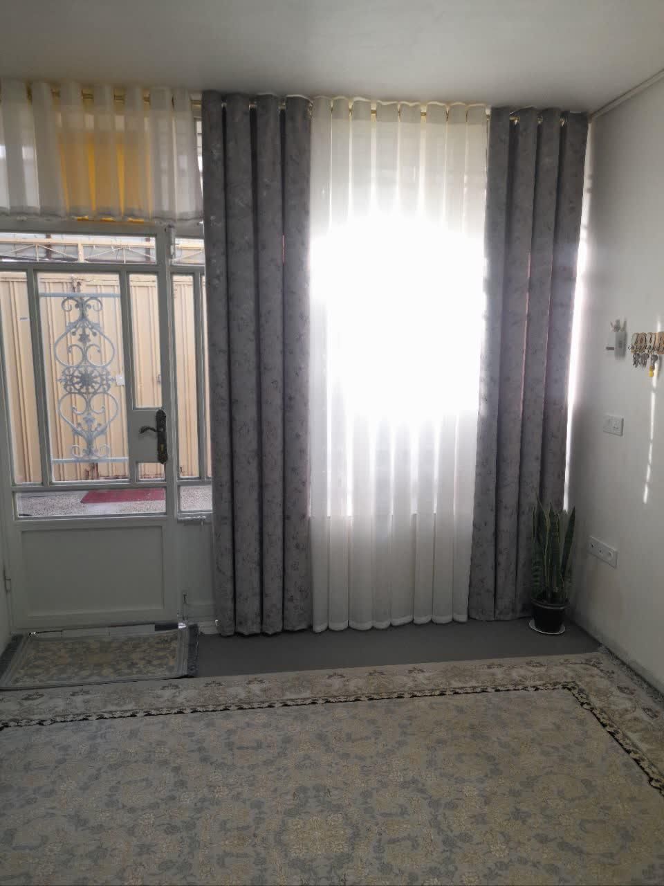 ویلایی80متری/خیابان60متری بین آرمان 2و3 کوچه گلها|فروش خانه و ویلا|خرم‌آباد, |دیوار