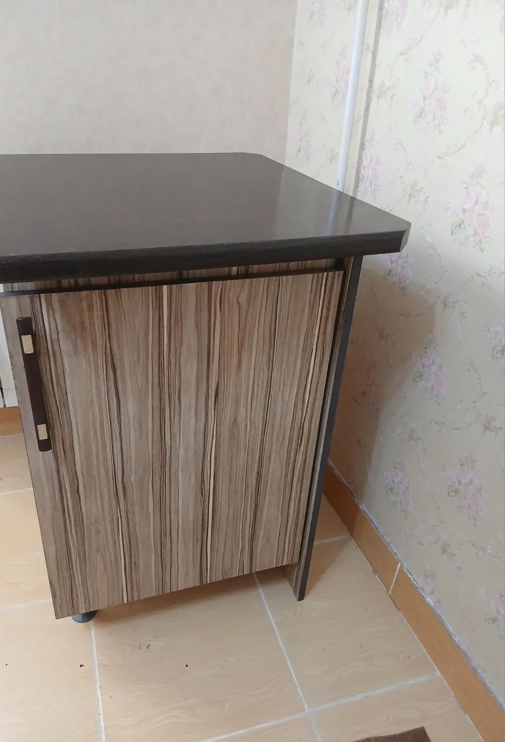 کابینت ام داف ومیز تحریر|میز تحریر و کامپیوتر|رشت, پیرسرا|دیوار