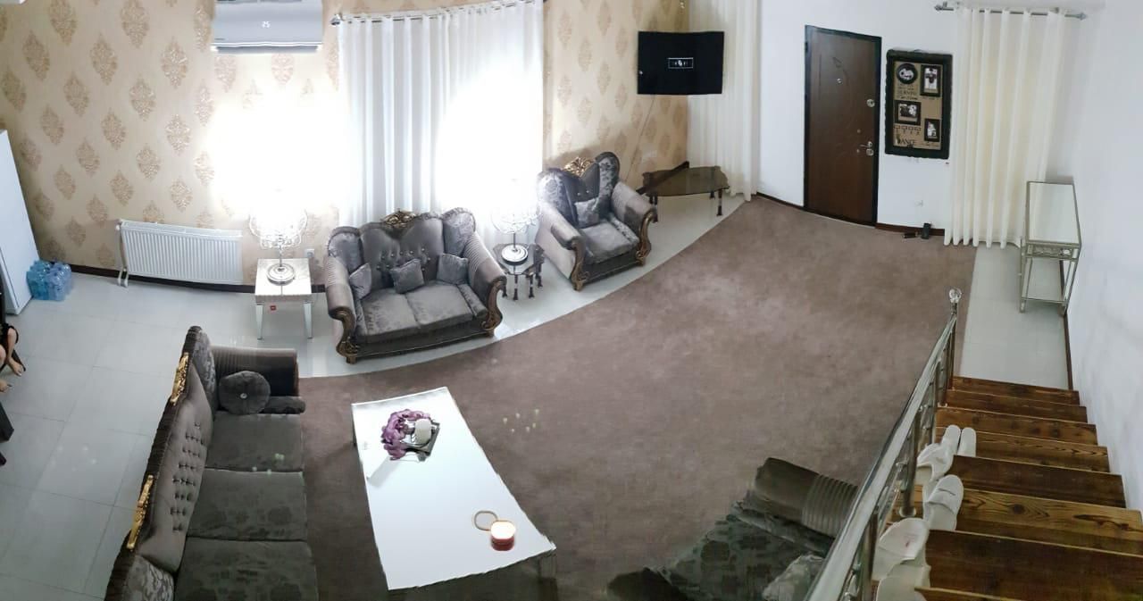 اجاره ویلانیم پیلوت۳۰۰متری مبله شهرکی درمنطقه برند|اجارهٔ خانه و ویلا|چمستان, |دیوار