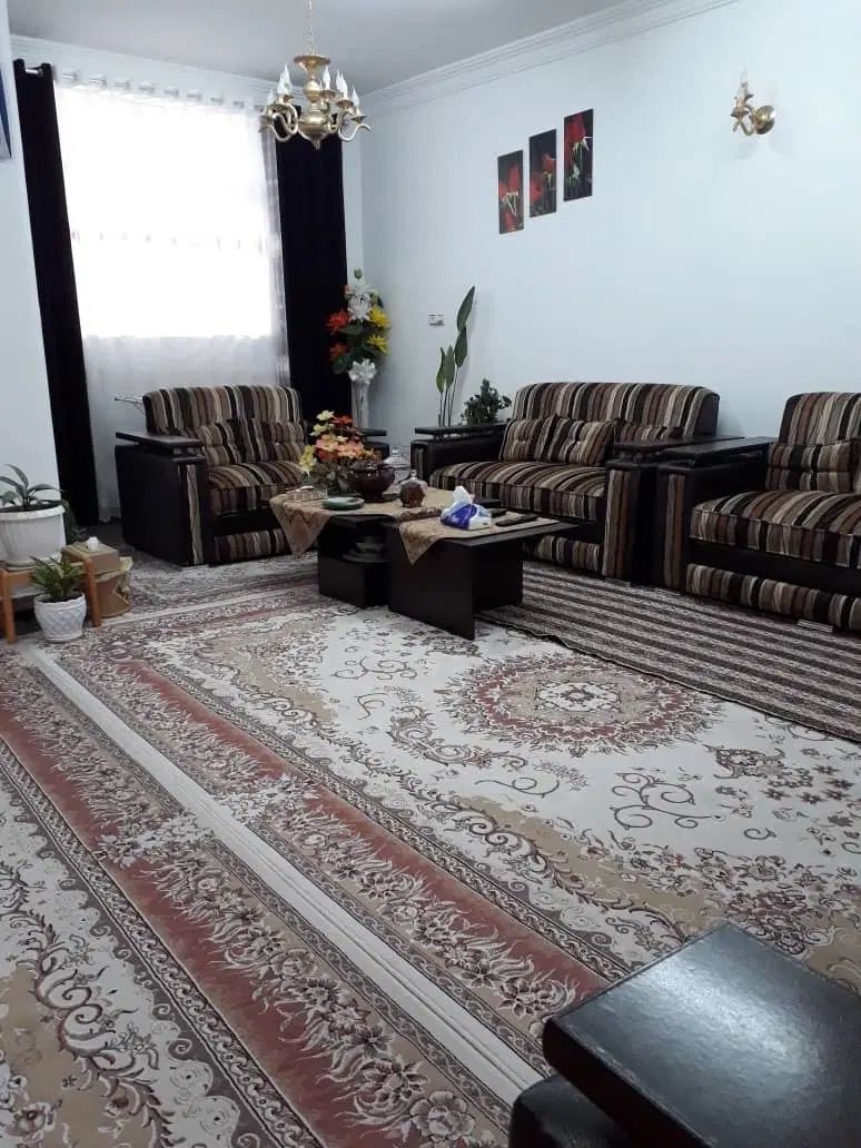 ویلایی در فاصله ۵ دقیقه ای گلسار (فخب)|فروش خانه و ویلا|رشت, کوی حسینی|دیوار