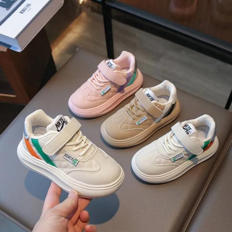 کتونی مدل اسد عمده کفش صندل دمپایی|کفش و لباس بچه|بوشهر, |دیوار