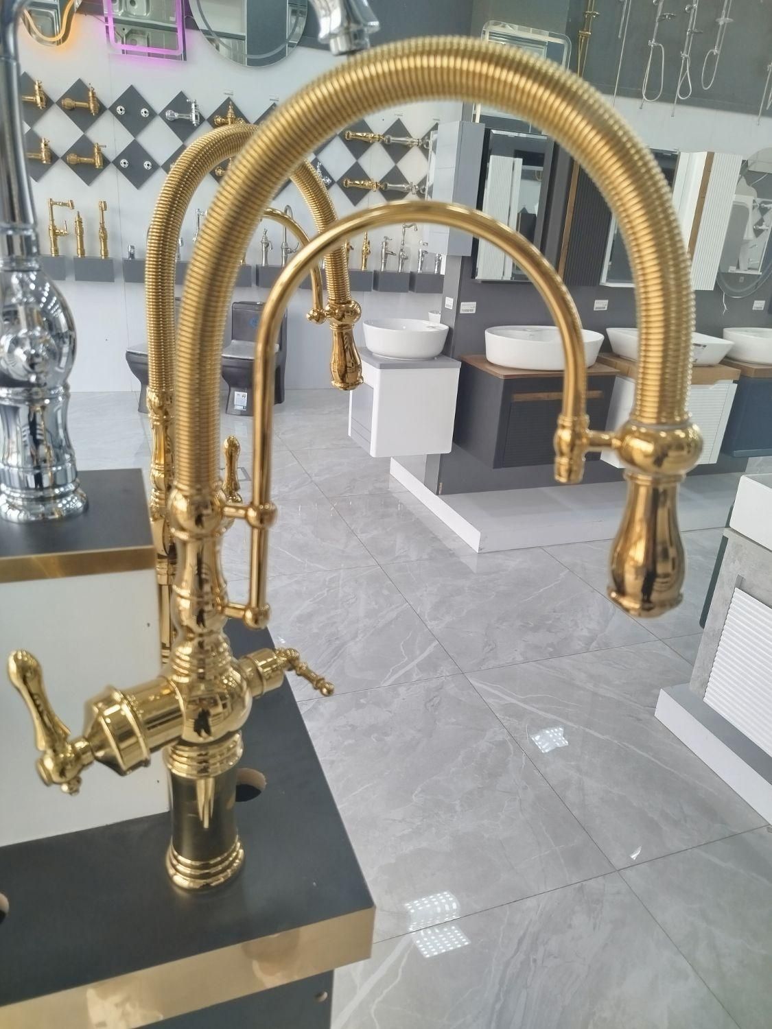 فر تو کار برقی داتیس|مصالح و تجهیزات ساختمان|تهران, بروجردی|دیوار