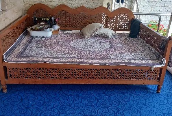 تخت سنتی|مبلمان خانگی و میز عسلی|رشت, پیرکلاچای|دیوار
