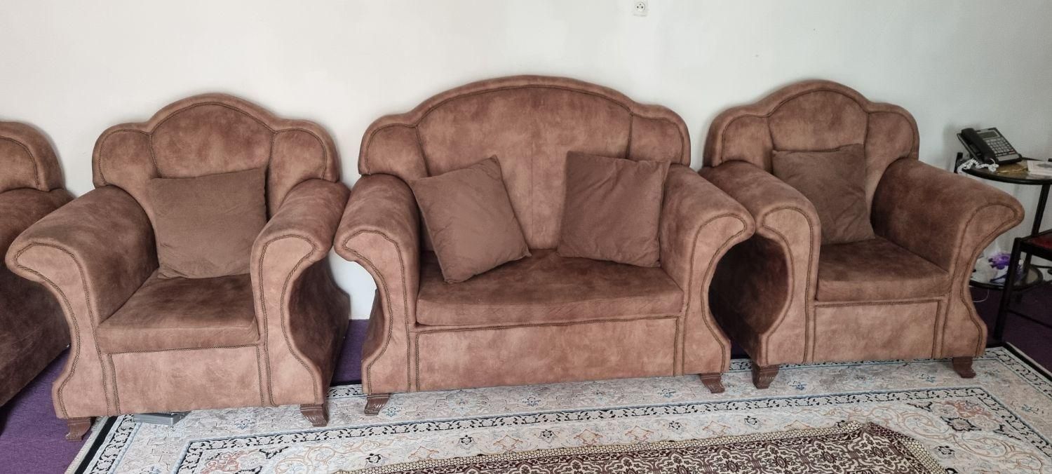 یک دست مبل راحتی ۷ نفره|مبلمان خانگی و میز عسلی|نقده, |دیوار