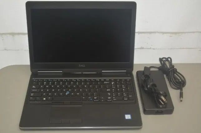 گیمینگ Dell 7510 precision i7 hqبا 4gگرافیک M2200|رایانه همراه|تهران, ارم|دیوار
