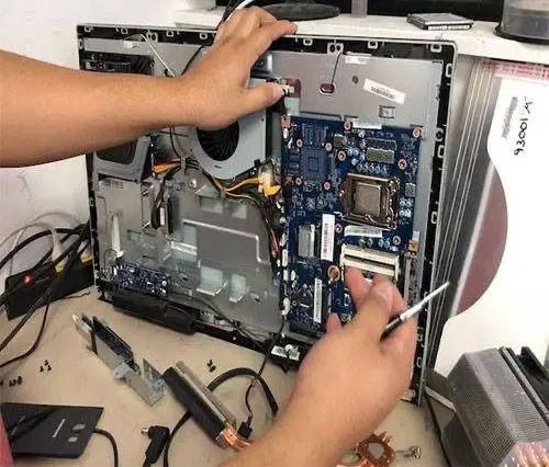 نمایندگی تعمیرات سیار تلویزیون تخصصی در رشت|خدمات پیشه و مهارت|رشت, معلم|دیوار