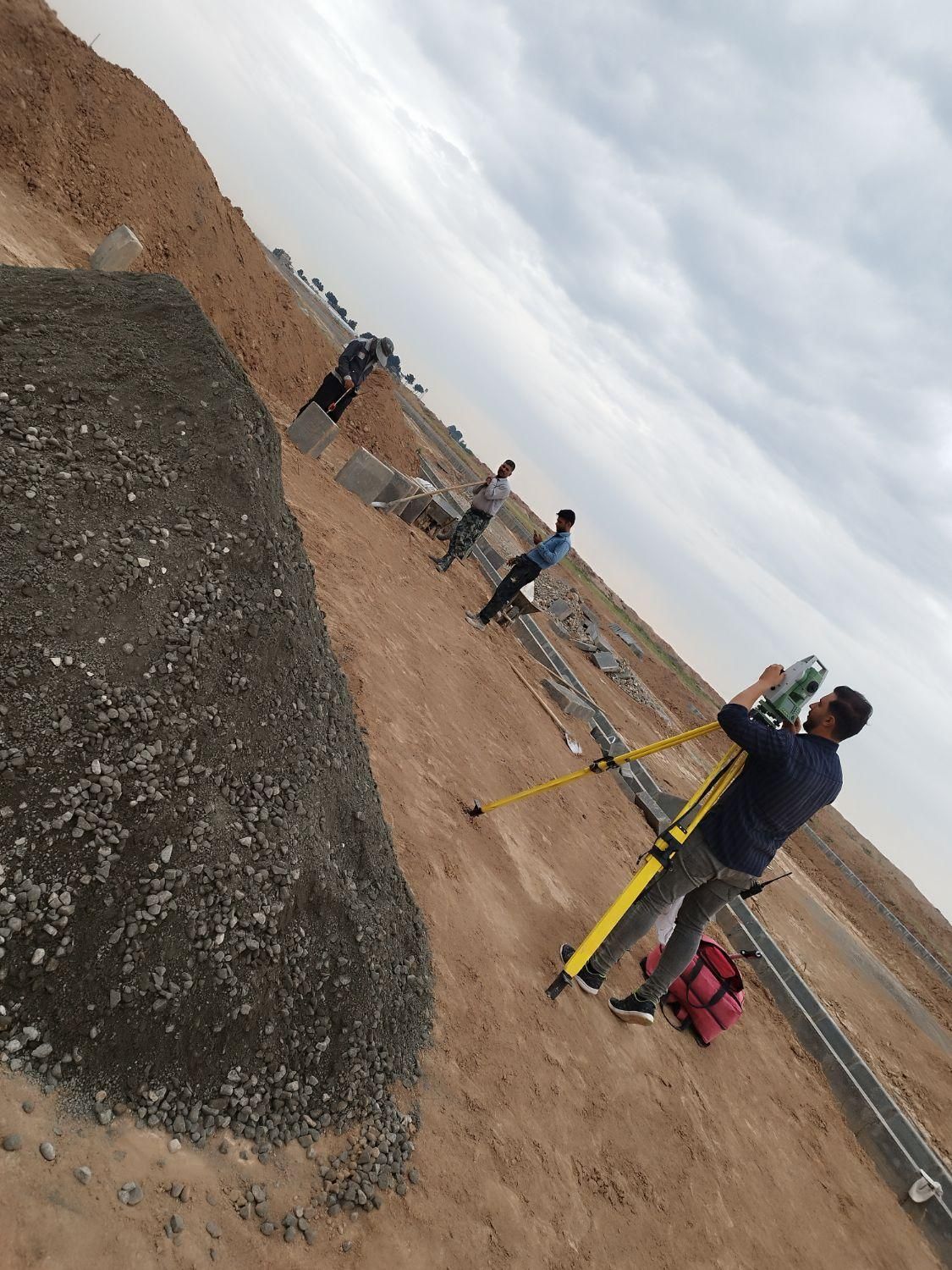 انجام کلیه خدمات نقشه برداری، یو تی ام سند تک برگ|خدمات پیشه و مهارت|قرچک, پویینک|دیوار