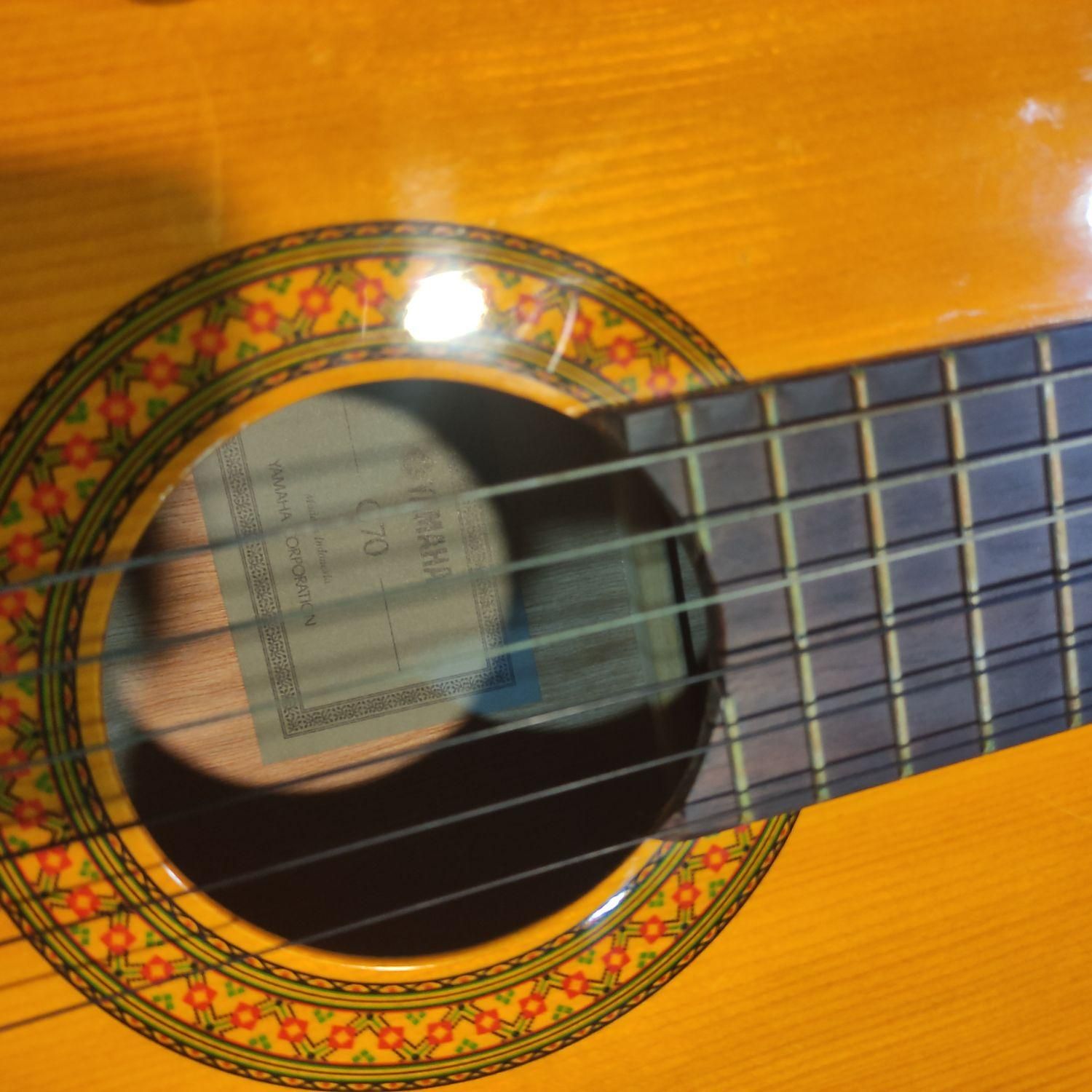 گیتار یاماها سی ۷۰|گیتار، بیس، امپلیفایر|بندر انزلی, پاسداران|دیوار