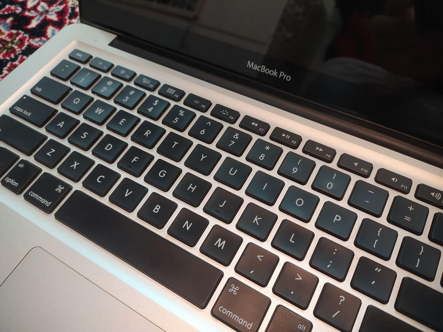 لب تاب apple macbook pro، cpu i5، ram8|رایانه همراه|اصفهان, مسجد مصلی|دیوار