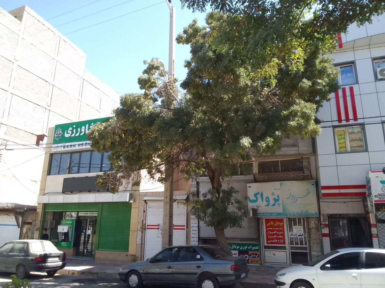 فروش مغازه ۳۸۵ متری|فروش مغازه و غرفه|قروه, |دیوار