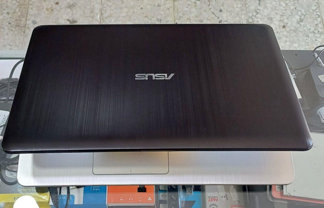 لپ تاپ ASUS دست دو نسل 8 کاملا تمیز|رایانه همراه|نجف‌آباد, هفده شهریور|دیوار