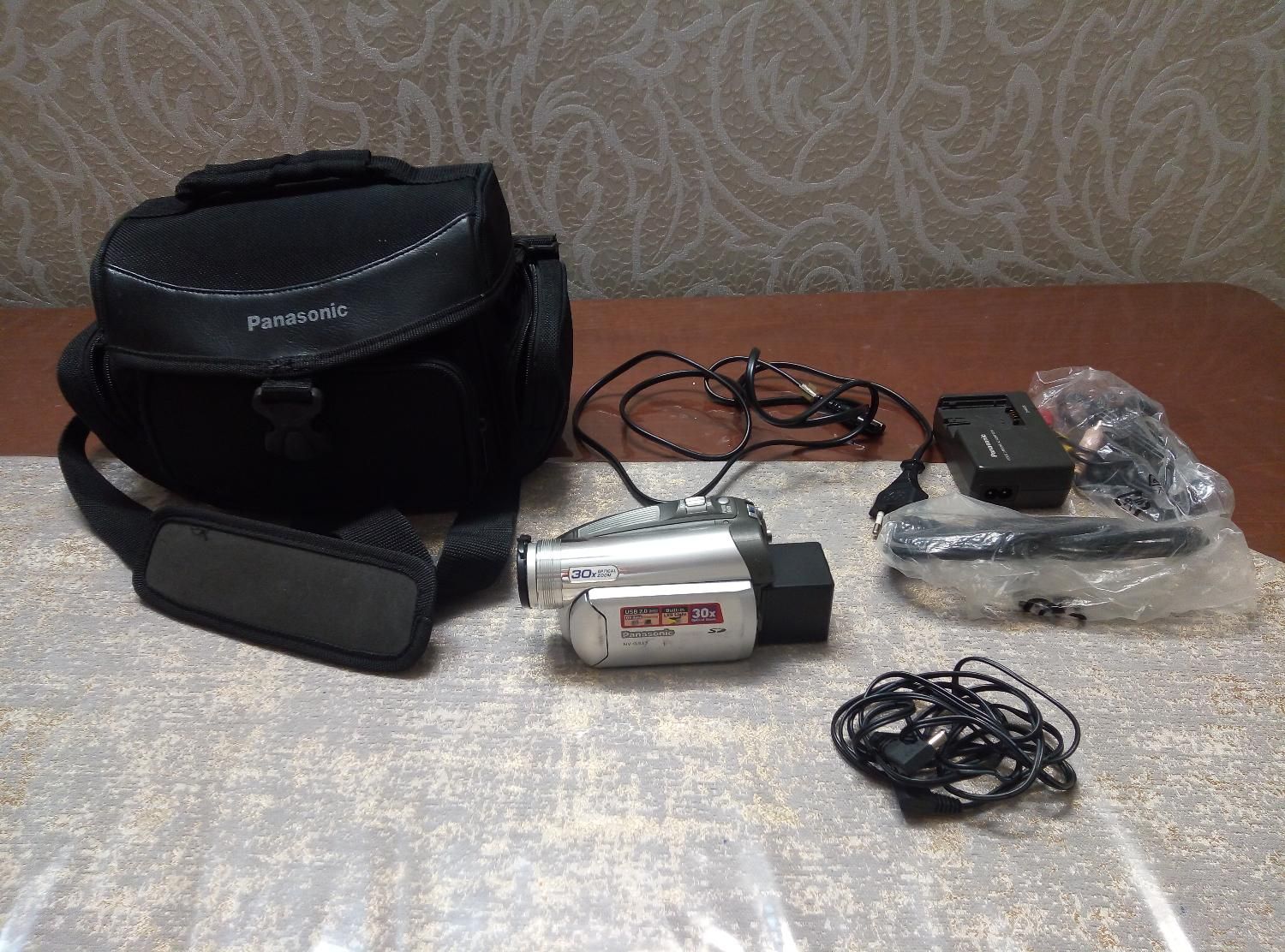 دوربین هندی کم پاناسونیک ژاپنی|دوربین عکاسی و فیلمبرداری|سمنان, |دیوار