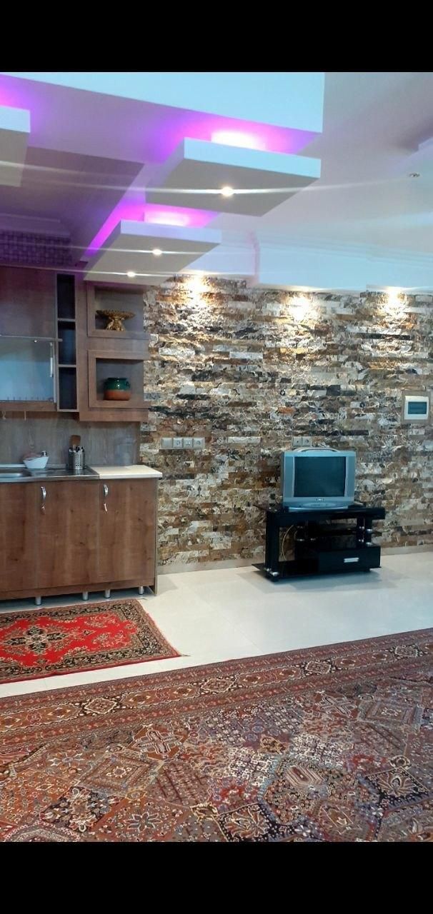 اجاره سوئیت نو ساز با پارکینگ|اجارهٔ کوتاه‌مدت آپارتمان و سوئیت|کاشان, شمس آبادی|دیوار