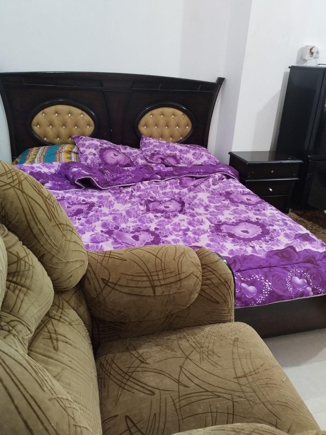 با پارکینگ نصف روز تمام وقت امنیت کامل|اجارهٔ کوتاه‌مدت آپارتمان و سوئیت|بندرعباس, |دیوار