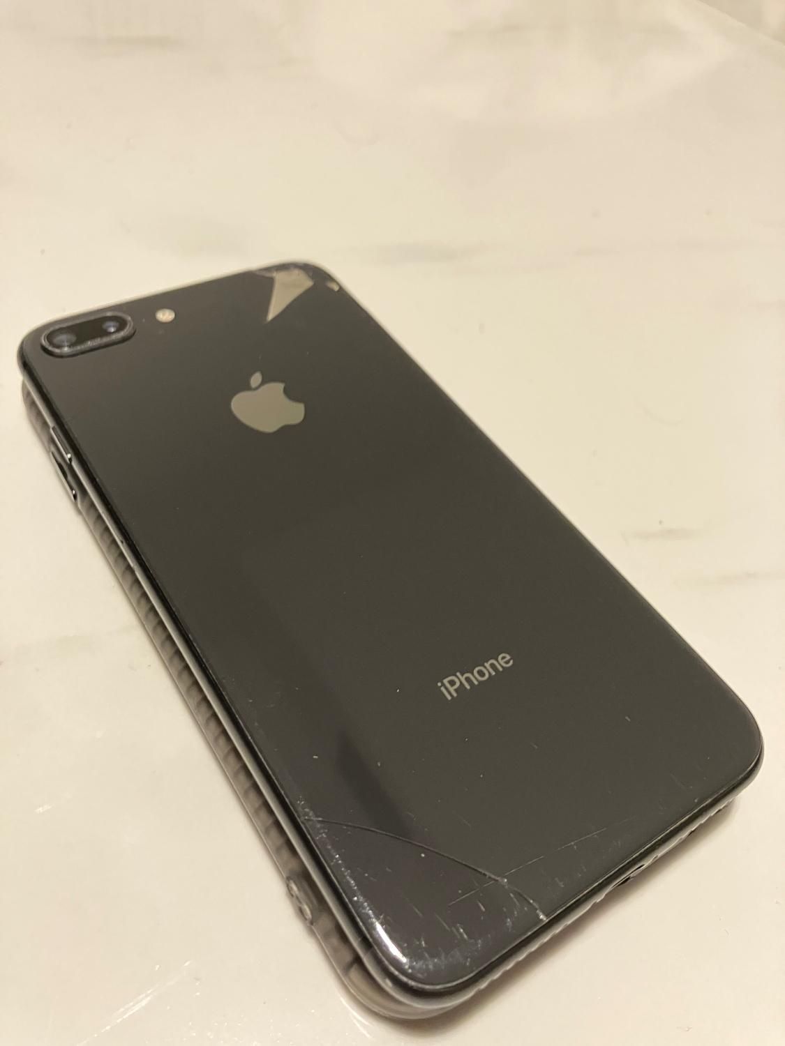 اپل iPhone 8 Plus|موبایل|تهران, تهرانپارس غربی|دیوار