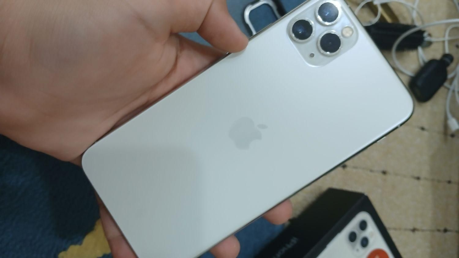 اپل iPhone 11 Pro Max با حافظهٔ ۲۵۶ گیگابایت|موبایل|شوشتر, |دیوار