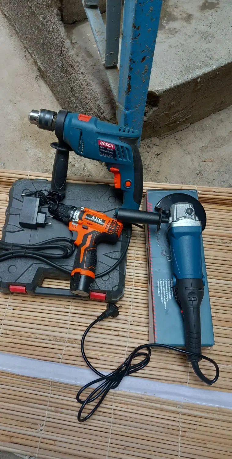 دلر BOSCH. فرز BOSCH شارژی AEG|ماشین‌آلات صنعتی|مشهد, شهید معقول|دیوار
