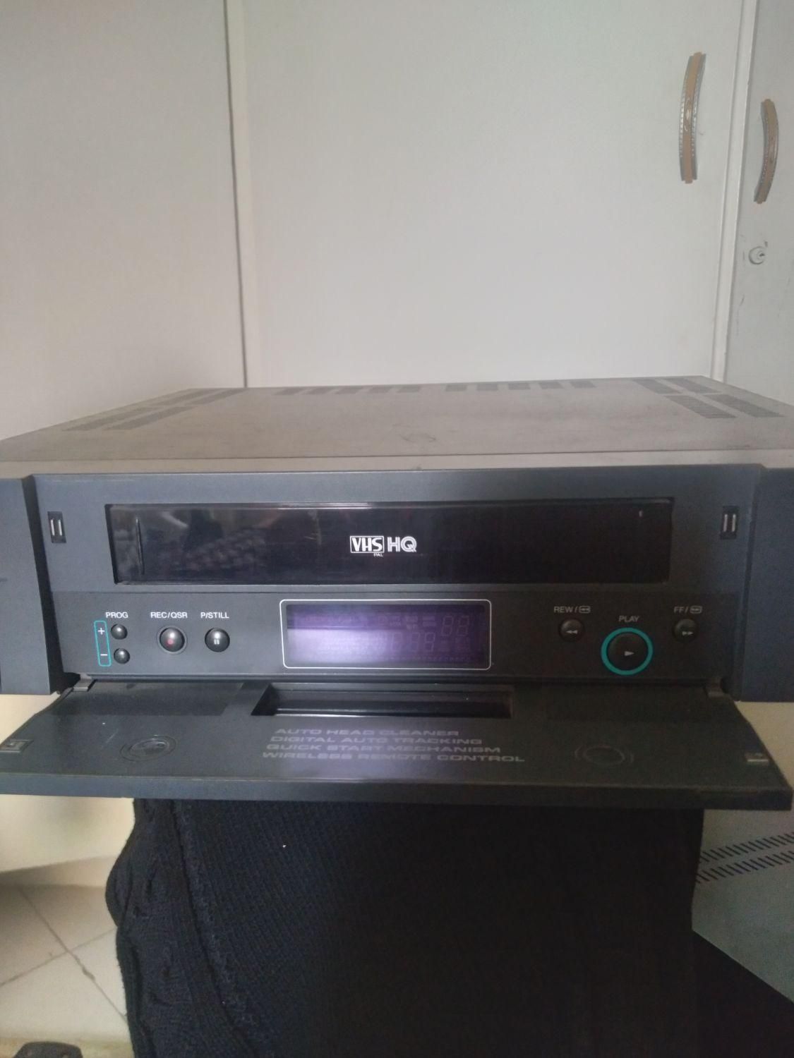 ویدئو vhs گلدستار سالم|پخش‌کننده DVD و ویدیو|تهران, گلستان (شهرک راه آهن)|دیوار