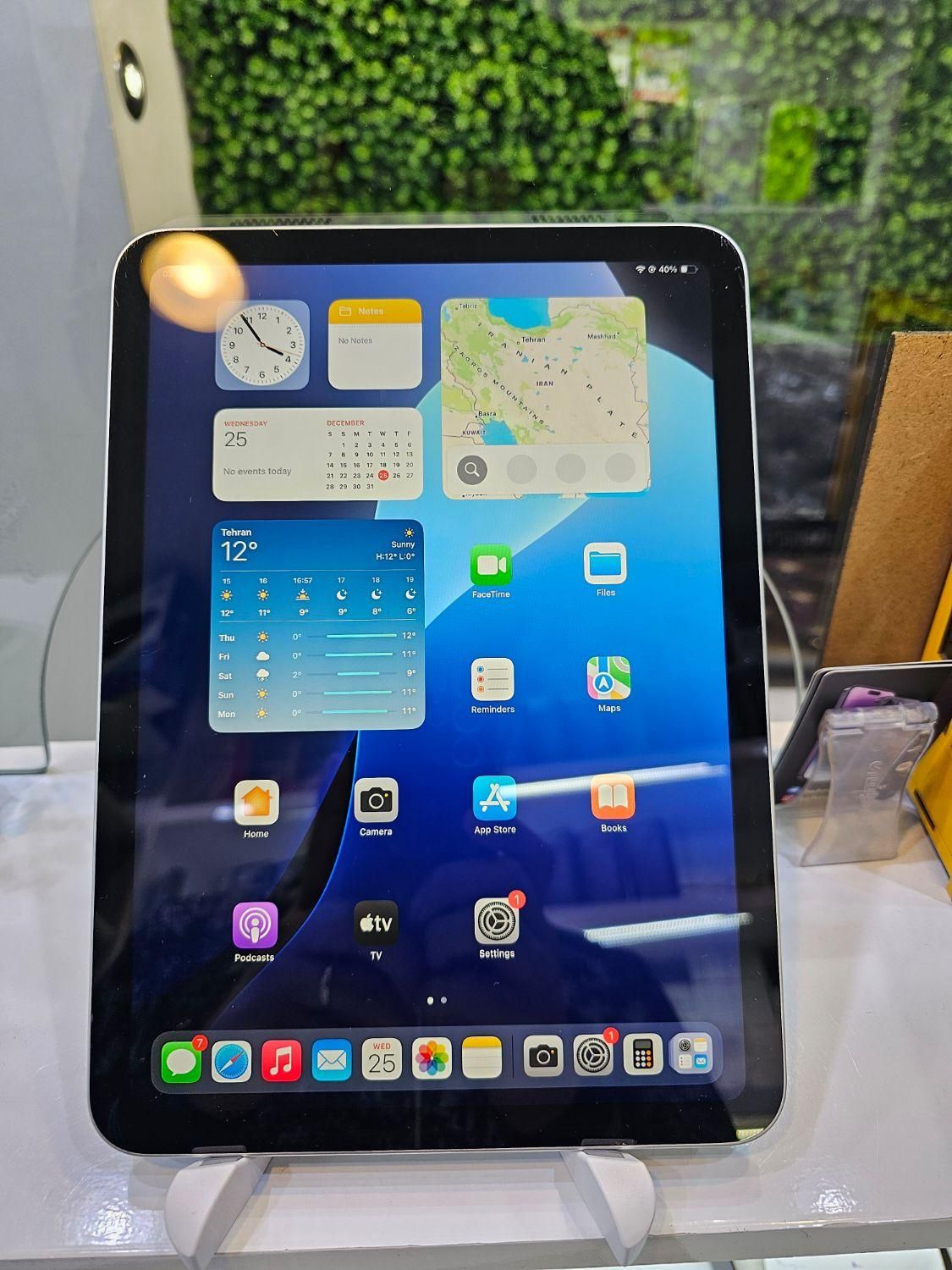 اپل iPad Air (2020) ۶۴ گیگابایت|موبایل|تهران, میدان انقلاب|دیوار