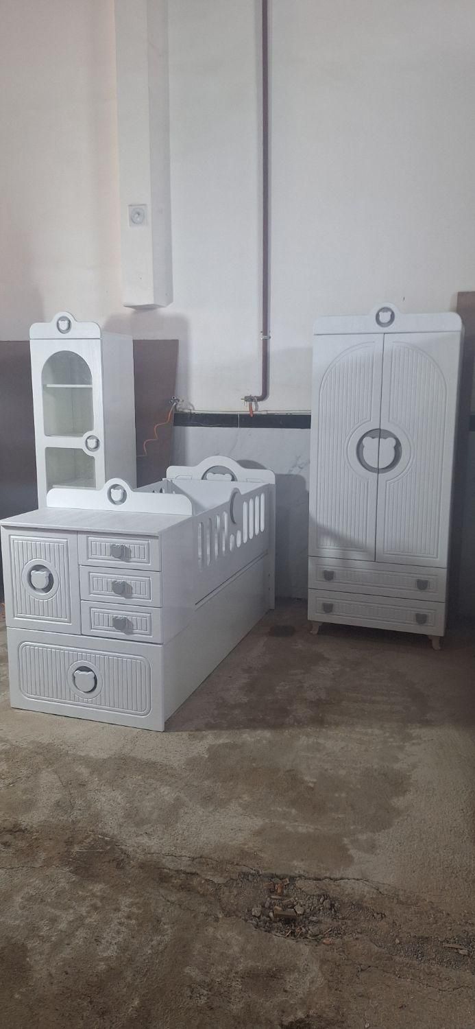 پاندا کمد و تخت و بوفه|تخت و صندلی بچه|مشهد, گرجی علیا|دیوار