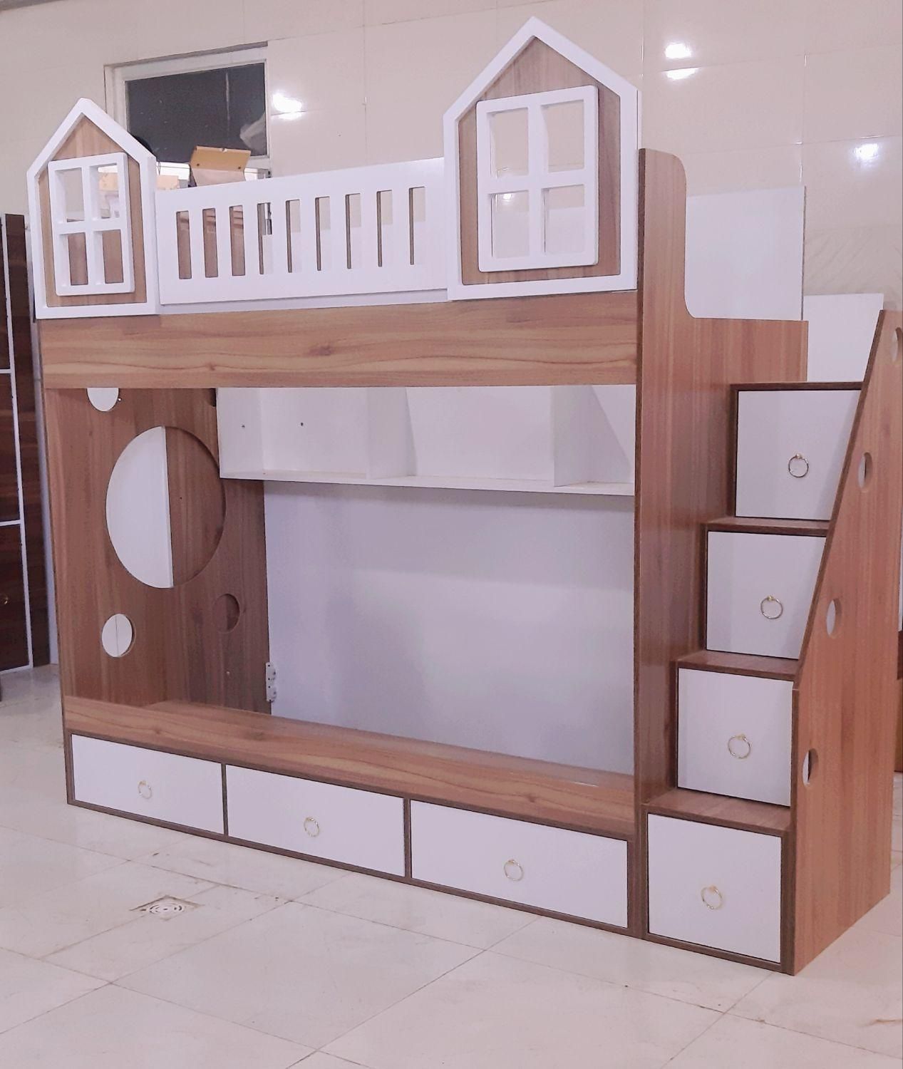 تخت خواب دوطبقه مدل کلبه کودک تختخواب سیسنونی|تخت و سرویس خواب|تبریز, |دیوار