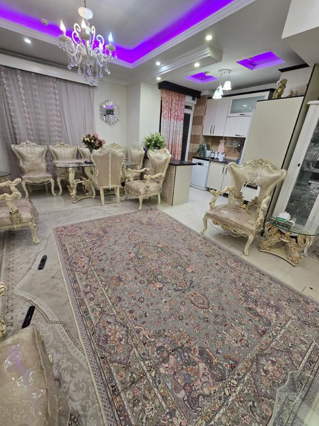 ۵۳ متر/ غرق نور / بلوار بریانک / دسترسی عالی مترو|فروش آپارتمان|تهران, بریانک|دیوار