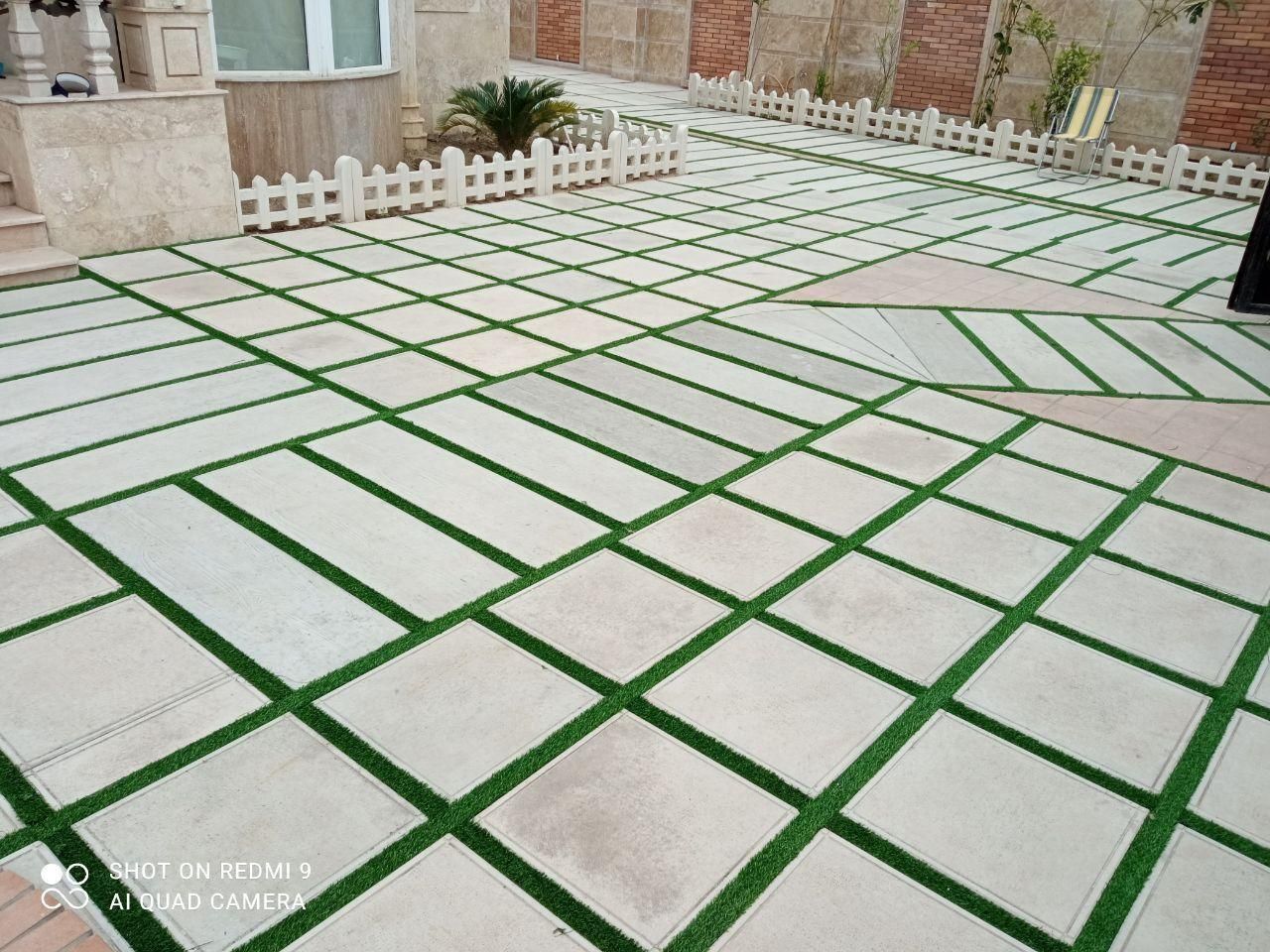 نصب چمن مصنوعی،کفپوش پی وی سی،فنس چمنی و موکت|خدمات پیشه و مهارت|رشت, استقامت ۲|دیوار