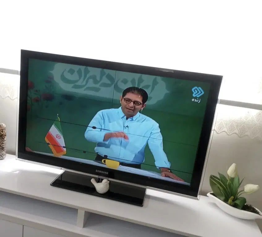 تلوزیون ال سی دی ۴۲ اینچ سامسونگ نیاز به تعمیر|تلویزیون و پروژکتور|تهران, نازی‌آباد|دیوار