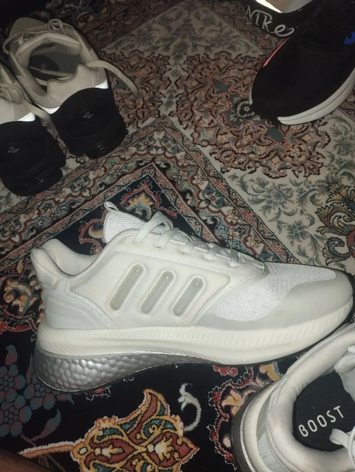 کتونی آدیداس Adidas ویتنامی اورجینال.اکبند.سایز 42|کیف، کفش، کمربند|تهران, هلال احمر|دیوار