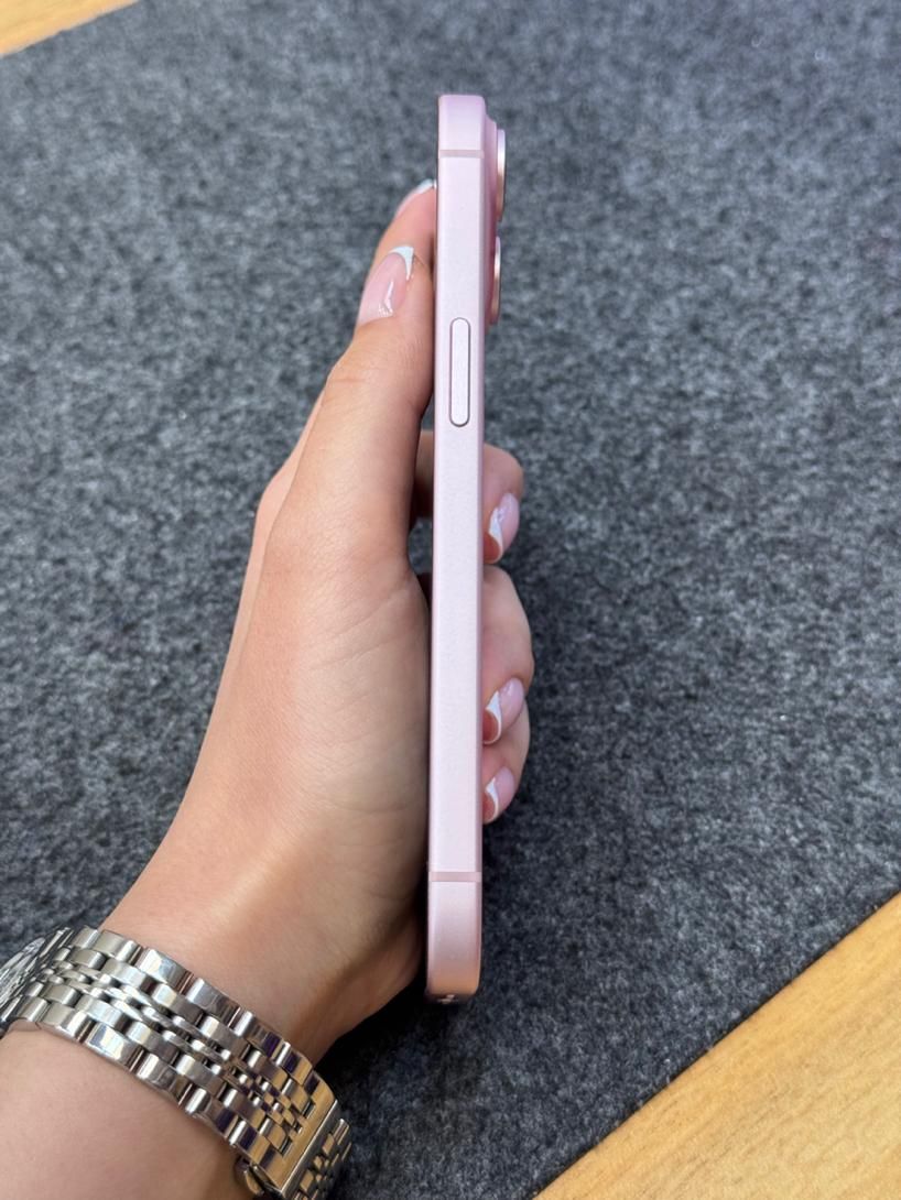 اپل iphone 15 با حافظه ۱۲۸|موبایل|مشهد, عامل|دیوار