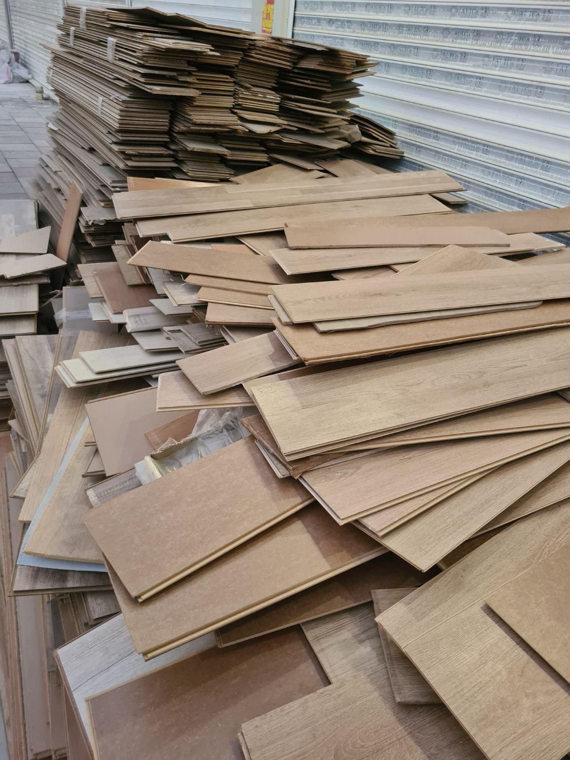 فروش ضایعات پارکت لمینت ام دی اف کیلویی|مصالح و تجهیزات ساختمان|تهران, وردآورد|دیوار