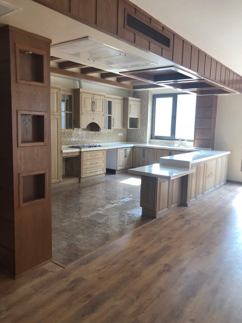 کاج/غربیهای اصلی۳۱۰ متر۴خ/استخرآفتاب۳پارکینگ/ویو|فروش آپارتمان|تهران, سعادتآباد|دیوار