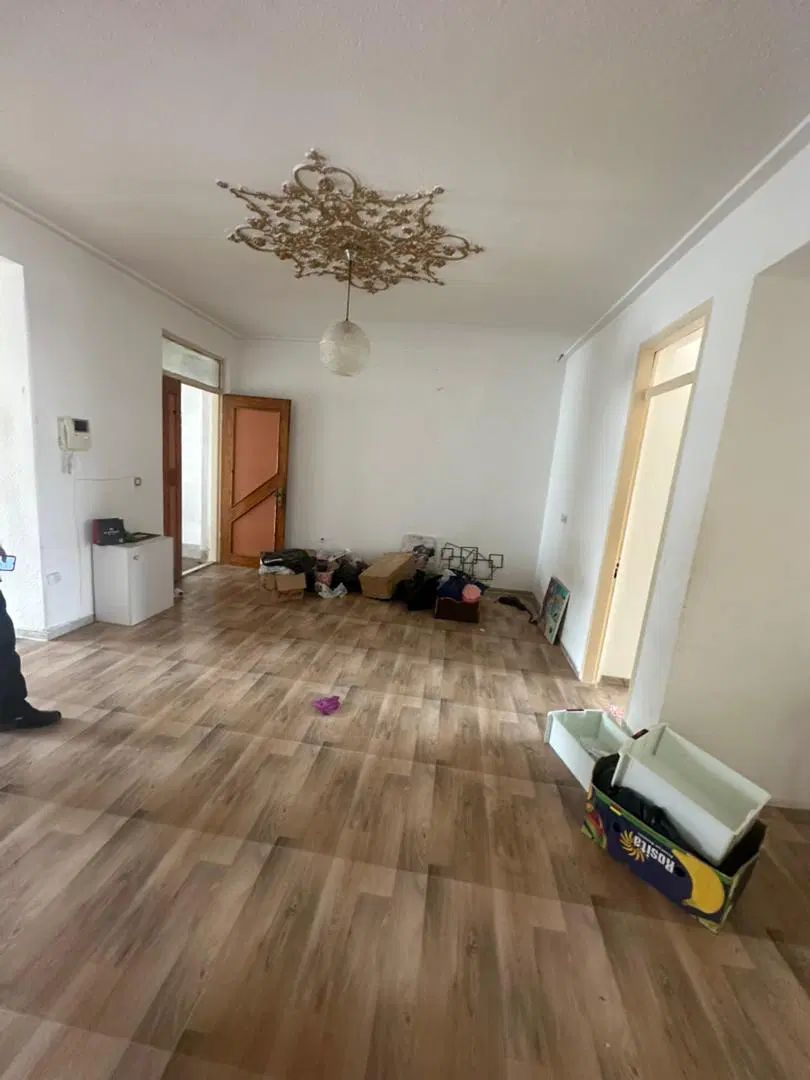 اپارتمان سبزه میدان پارکینگ اختصاصی|اجارهٔ آپارتمان|رشت, پیرسرا|دیوار