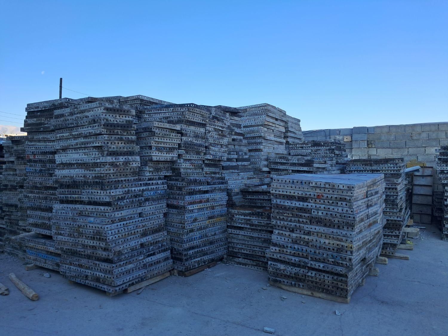 اجاره جک سقفی وقالب فلزی|مصالح و تجهیزات ساختمان|شیراز, کوشک میدان|دیوار