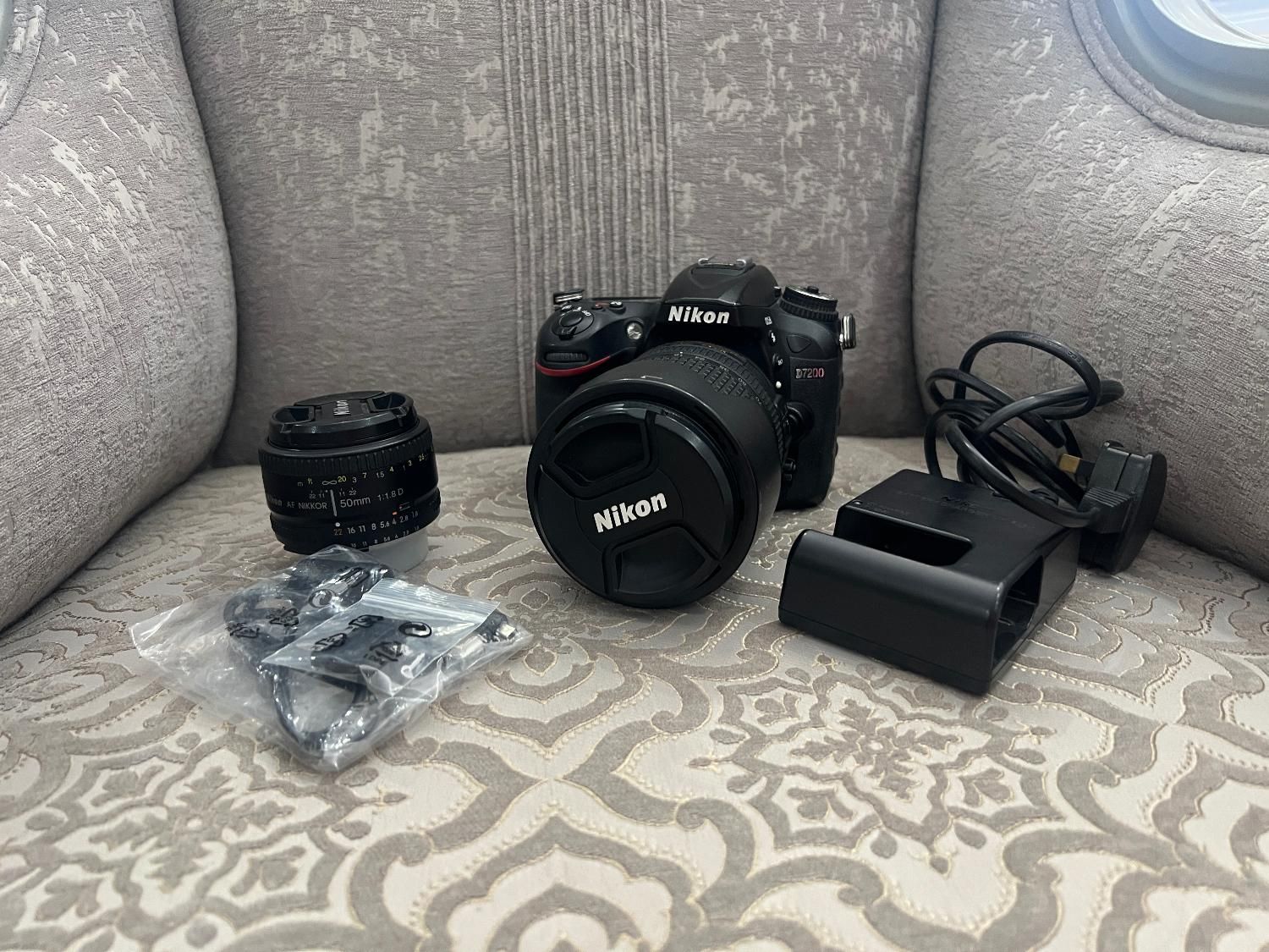 دوربین Nikon D7200 +لوازم جانبی بسیار تمیزوکم کار|دوربین عکاسی و فیلم‌برداری|اصفهان, صائب|دیوار