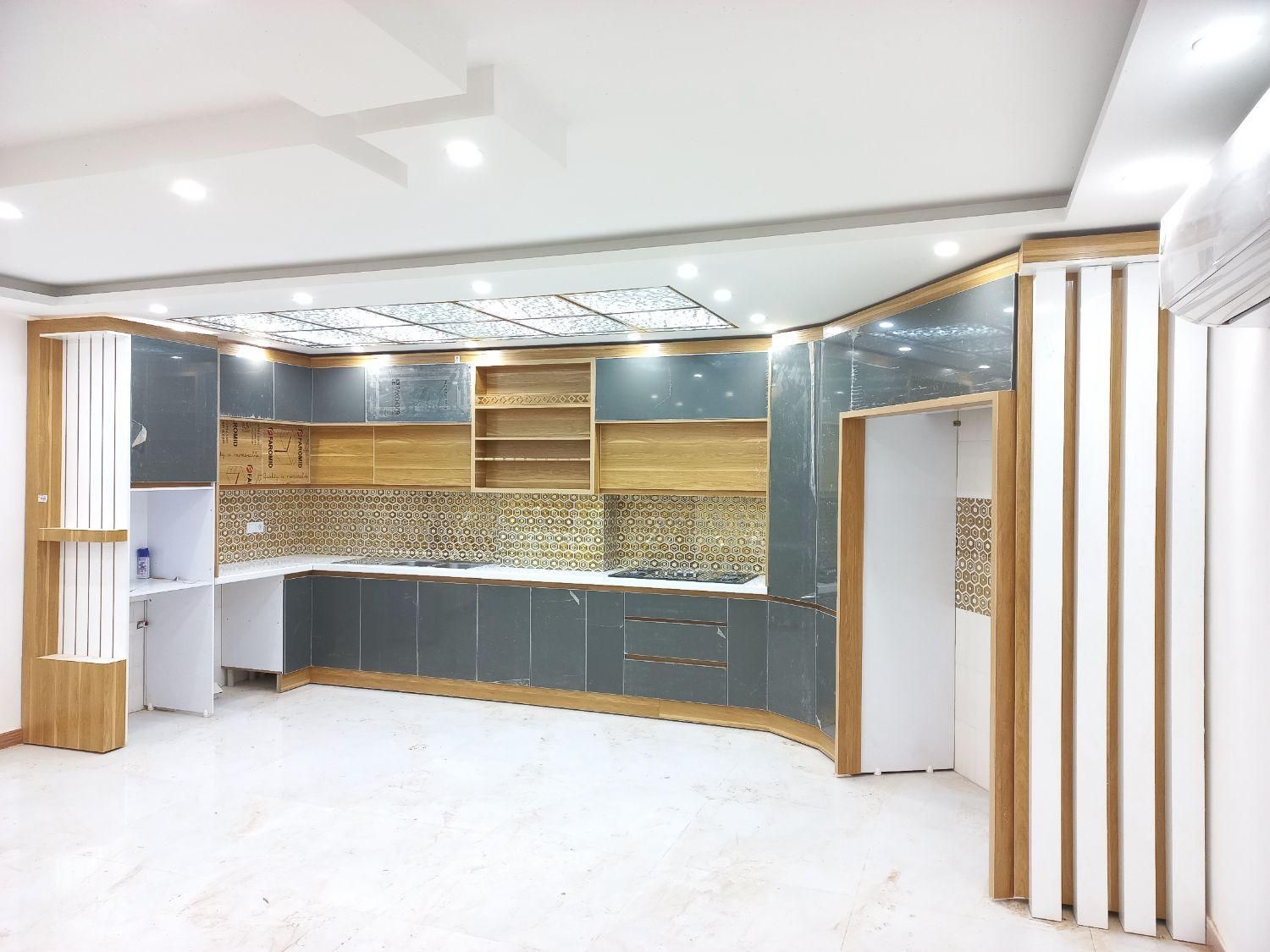 ساخت و نصب انواع کابینت و انواع کمد دیواری|خدمات پیشه و مهارت|شوشتر, |دیوار