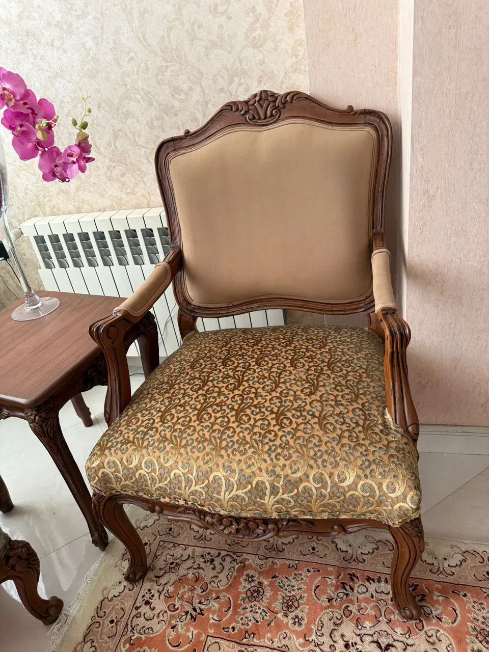 مبل سلطنتی|مبلمان خانگی و میز عسلی|مشهد, هفت تیر (آب و برق)|دیوار