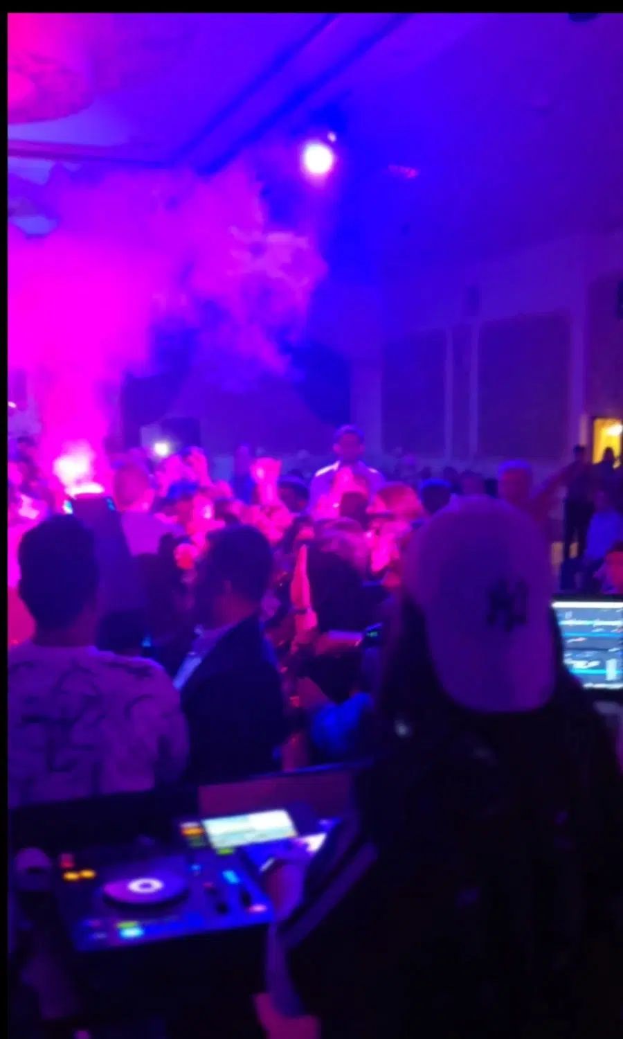 dj دی جی خانم و اقا|خدمات پذیرایی، مراسم|کرمانشاه, |دیوار