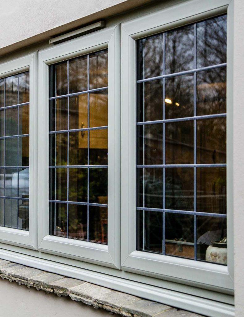 تعمیرات و رگلاژ درب و پنجره Upvc و آلومینیومی|خدمات پیشه و مهارت|سنندج, |دیوار