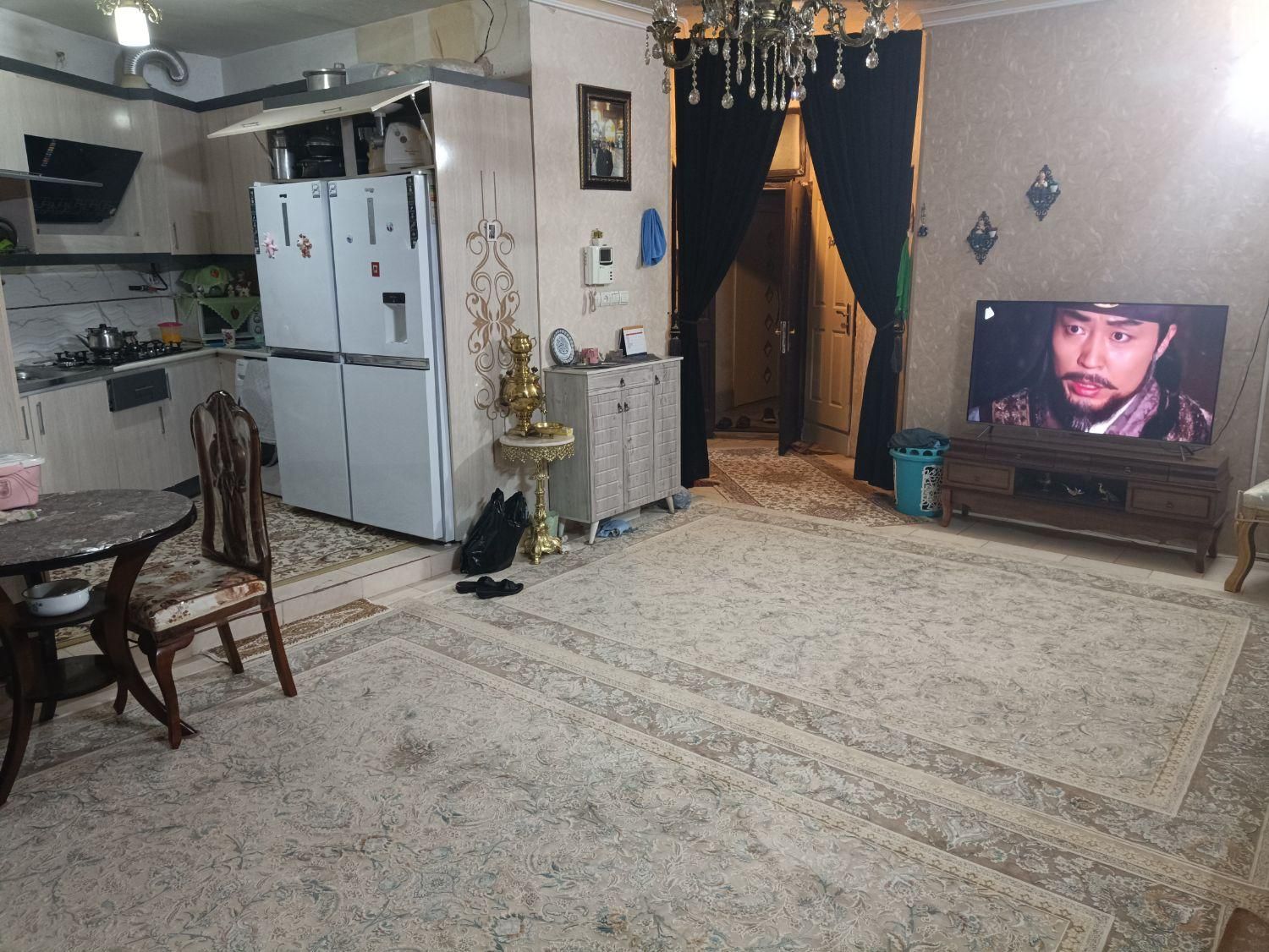 فروش خانه 85 متری،دو خواب،آسانسور،پارکینگ|فروش آپارتمان|مشهد, شفا|دیوار