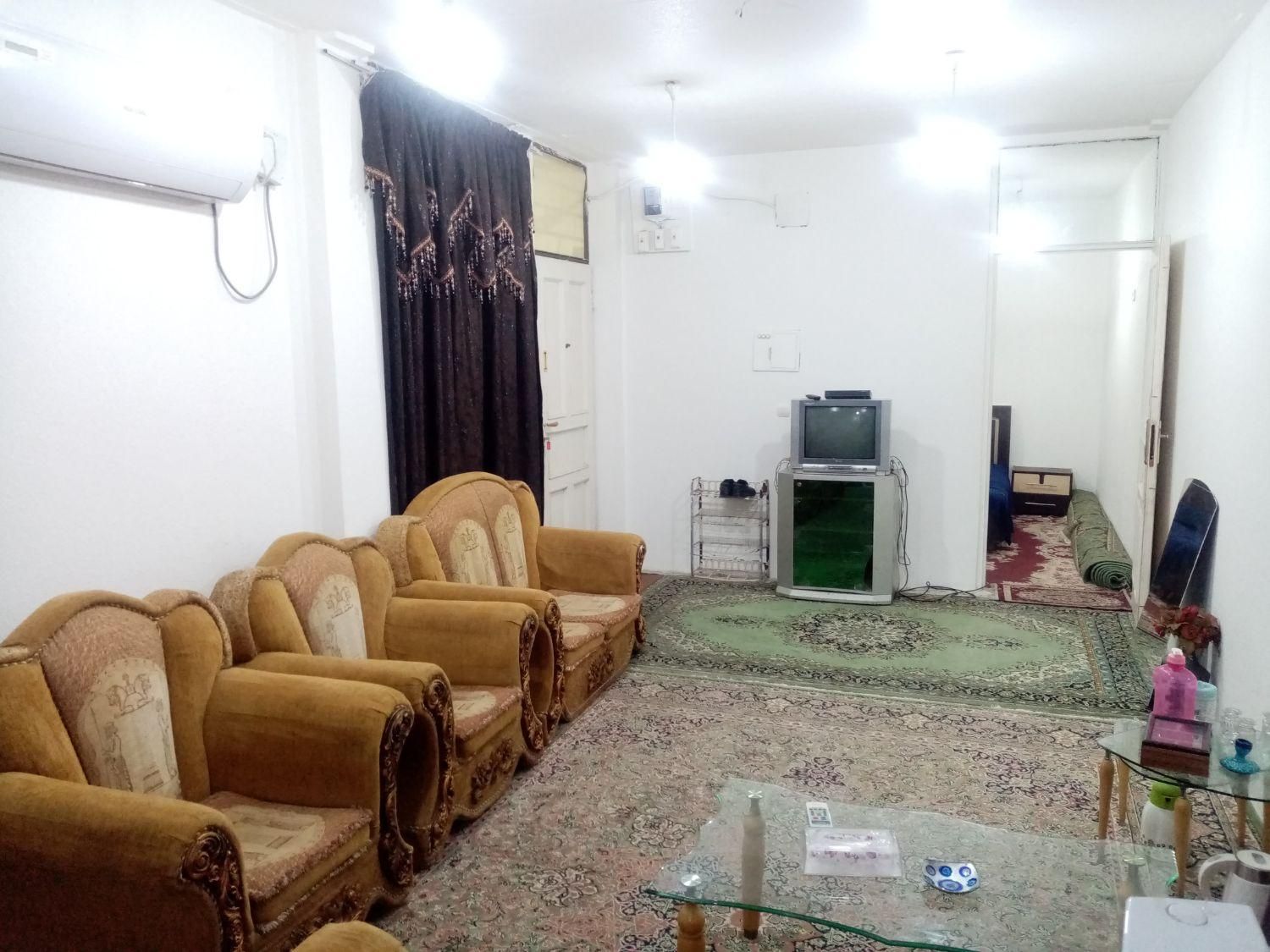 منزل خونه مبله ویلایی مرکز شهر شبانه روز پاسخگو|اجارهٔ کوتاه‌مدت ویلا و باغ|بوشهر, |دیوار