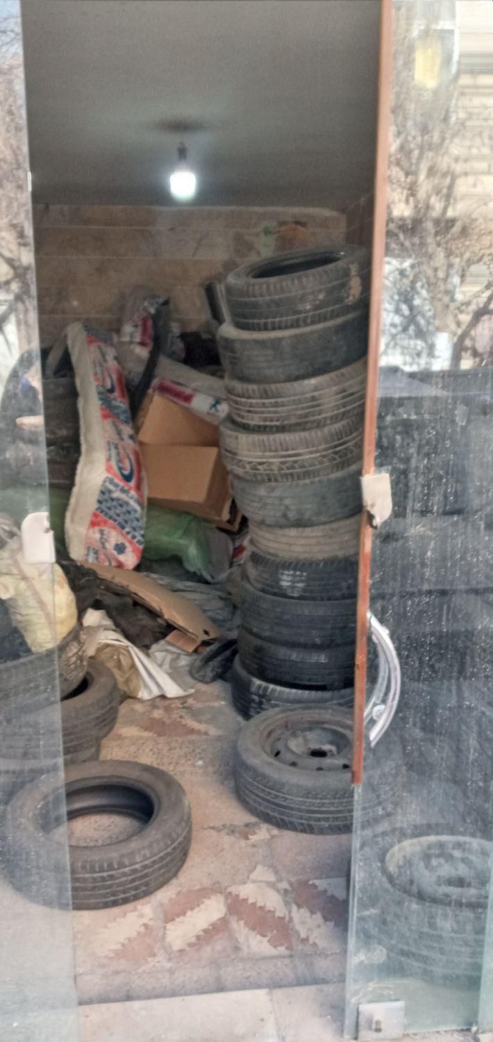 فروش مغازه ۱۵ متری در خواجه ربیع داخلمهرمادر۳|فروش مغازه و غرفه|مشهد, خواجه ربیع|دیوار