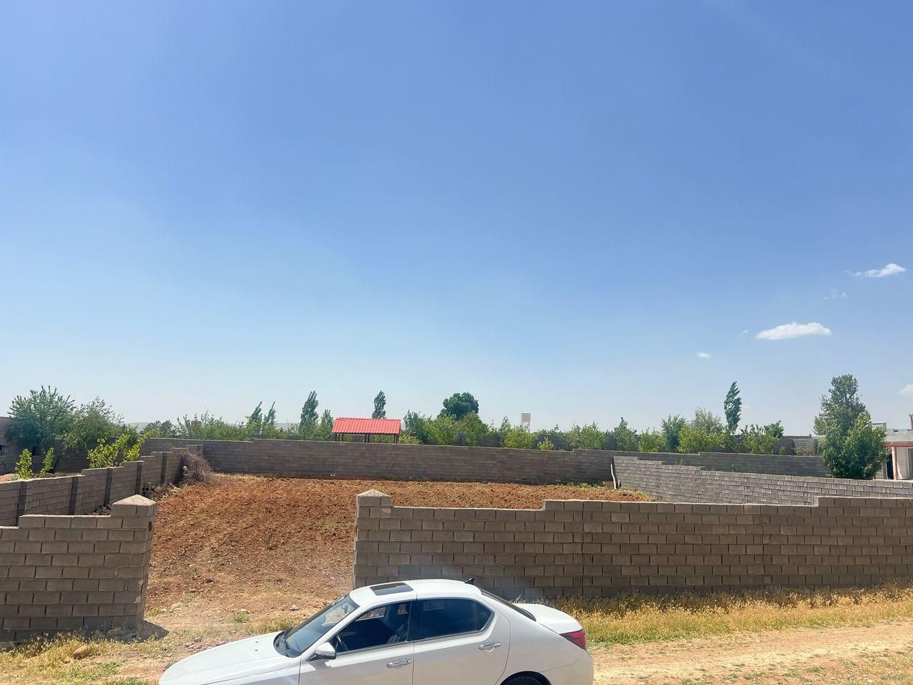 باغچه هزار متری الیاس آباد قره چمن نزدیک جاده|فروش زمین و ملک کلنگی|شیراز, شهرک امیر کبیر|دیوار
