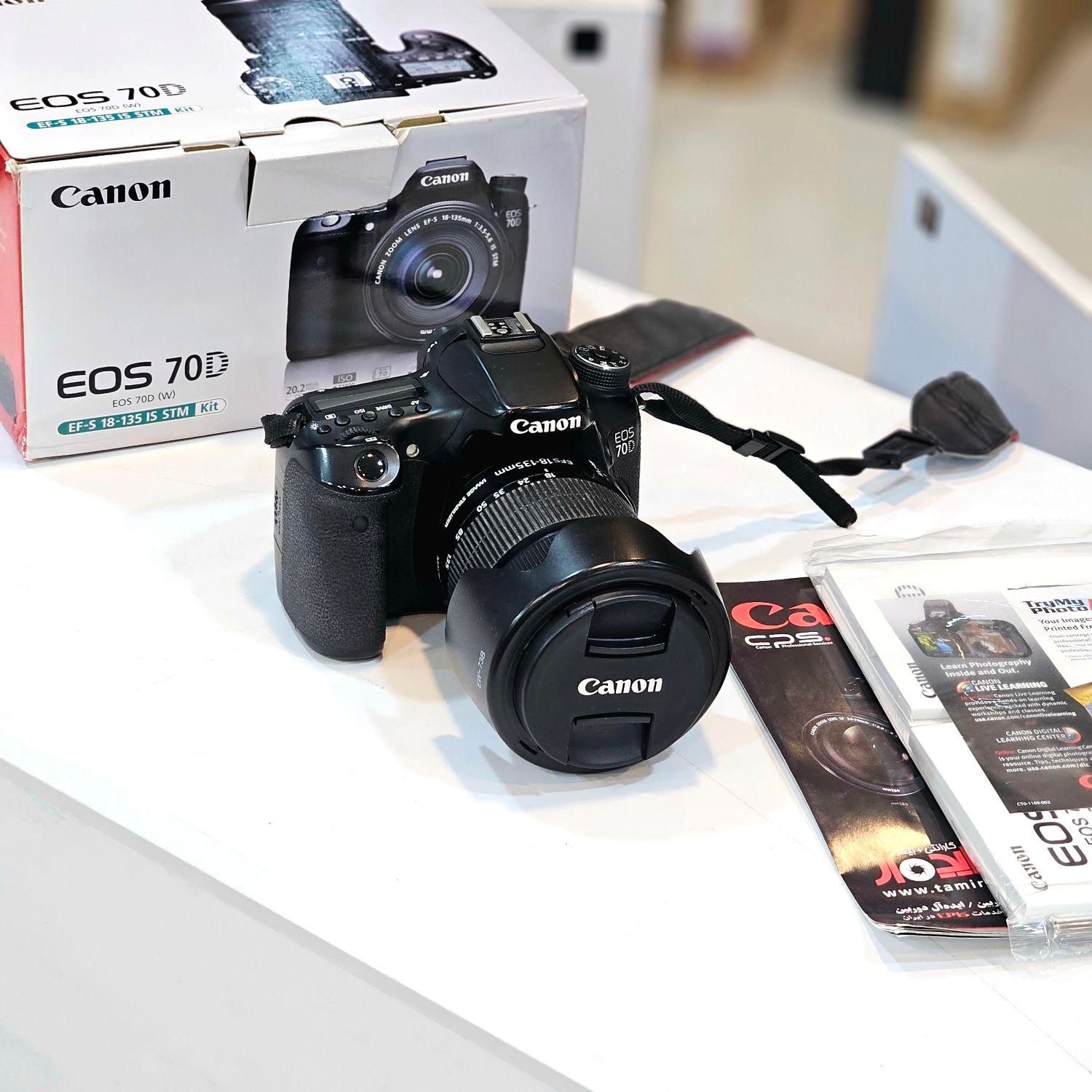 دوربین حرفه ای Canon 70D بهمراه لنز کیت|دوربین عکاسی و فیلم‌برداری|شیراز, ملاصدرا|دیوار